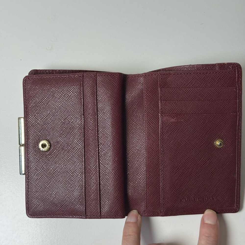Burberry Women’s Classic Nova Check Burgundy Bi Fold Wallet With Gold Clasp - Picture 8 of 14